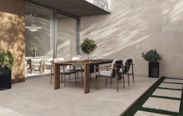 Salerno Bronzo Natural 60 x 120 cm. Pavimento Salerno Bronzo Natural Anti-Slip 80 x 80 cm.